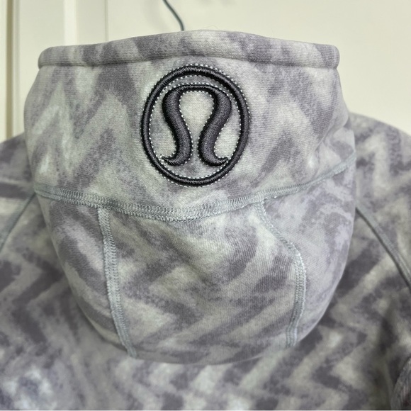 Lululemon | Scuba Hoodie Size 8 - Picture 11 of 12